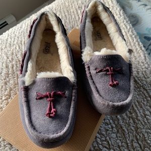 Ugg slippers ladies size 9